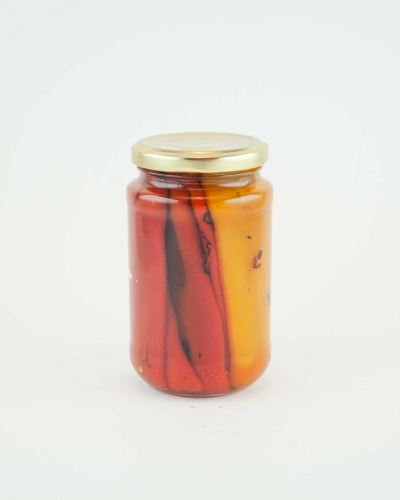 Red &amp; yellow roasted peppers whole